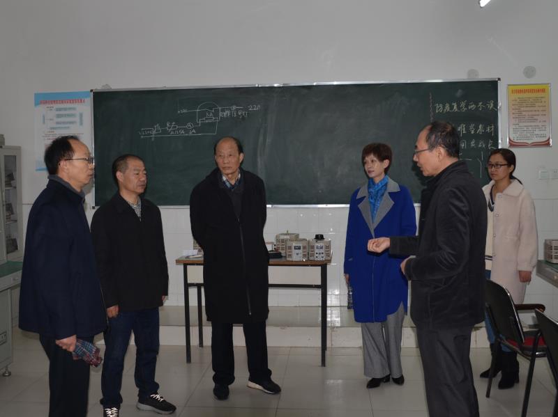 院领导深入教学一线检查指导工作