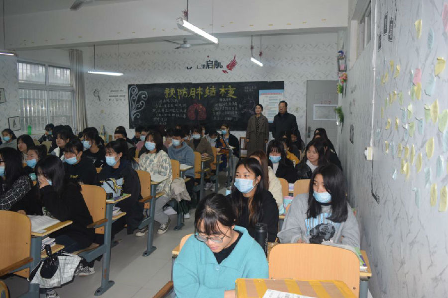 院领导深入教学一线检查指导工作