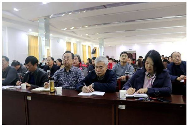 常务副院长杜福磊教授作“不忘初心、牢记使命”主题教育专题报告